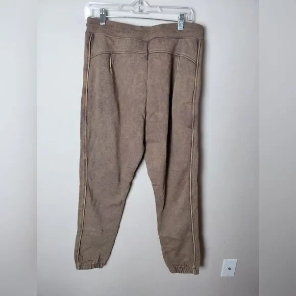 NEW Alphalete Essential Jogger Brown Tie Dye Medium NWT - Picture 7 of 8